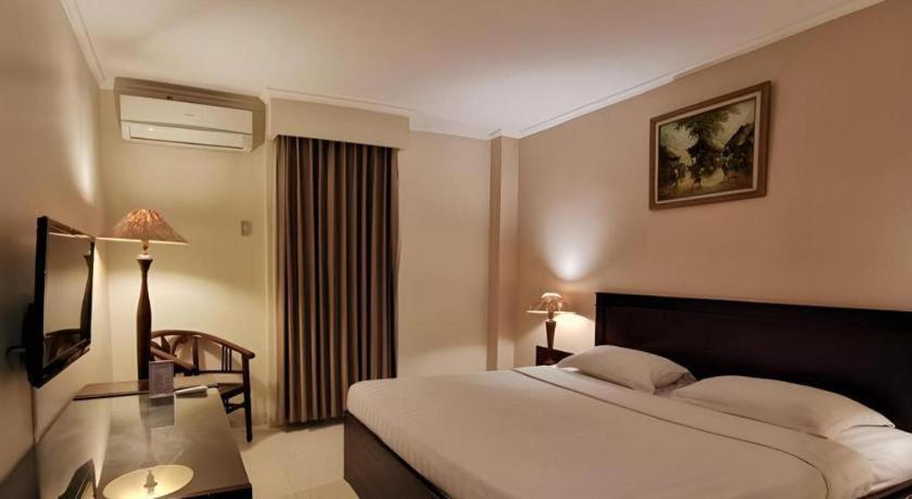 Horison Plaza Tegal Hotel Bagian luar foto