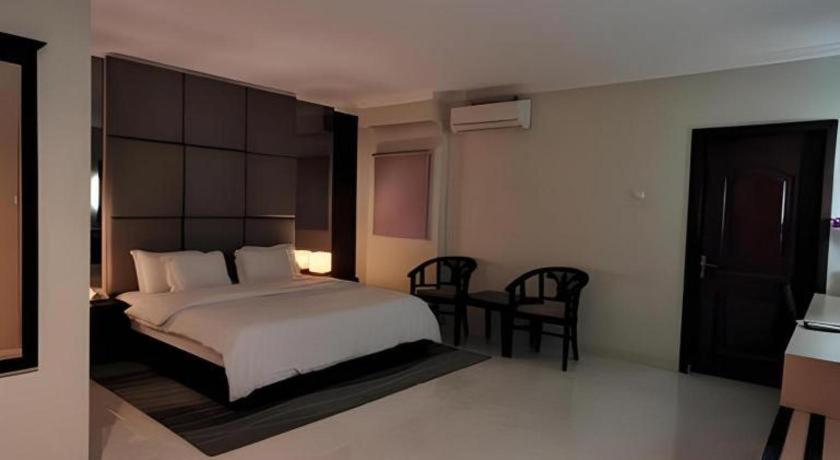Horison Plaza Tegal Hotel Bagian luar foto