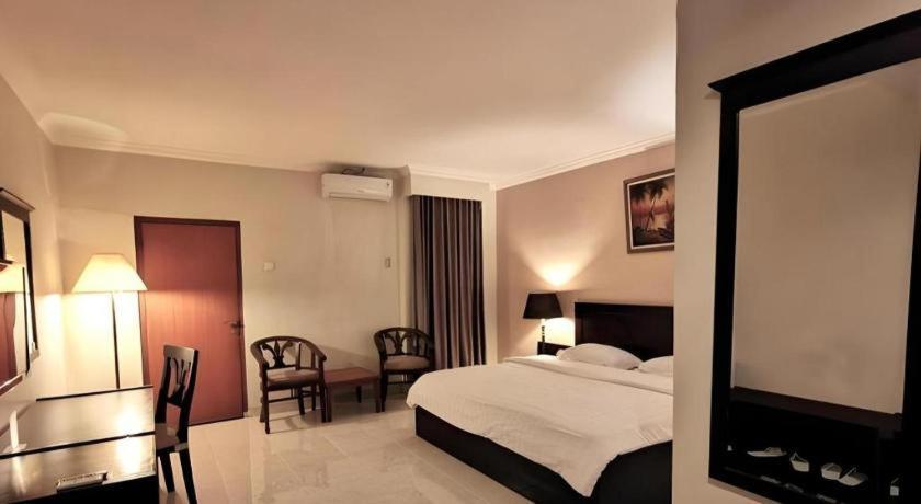 Horison Plaza Tegal Hotel Bagian luar foto