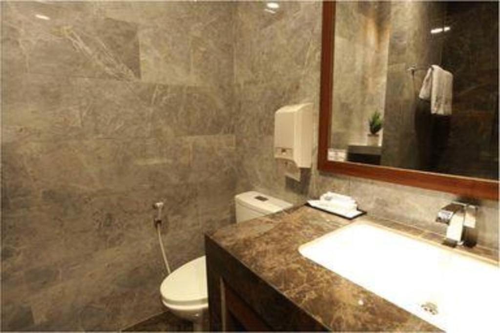 Horison Plaza Tegal Hotel Bagian luar foto