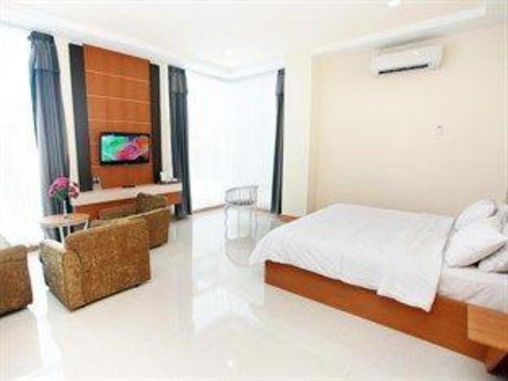 Horison Plaza Tegal Hotel Bagian luar foto