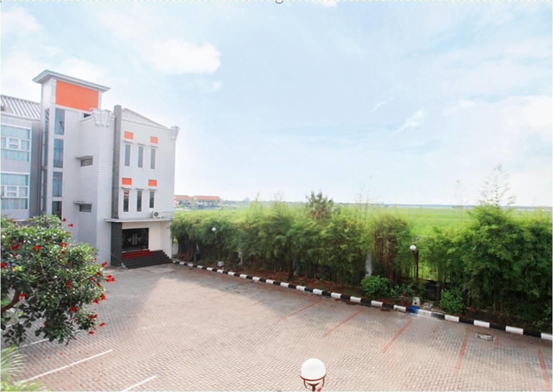 Horison Plaza Tegal Hotel Bagian luar foto